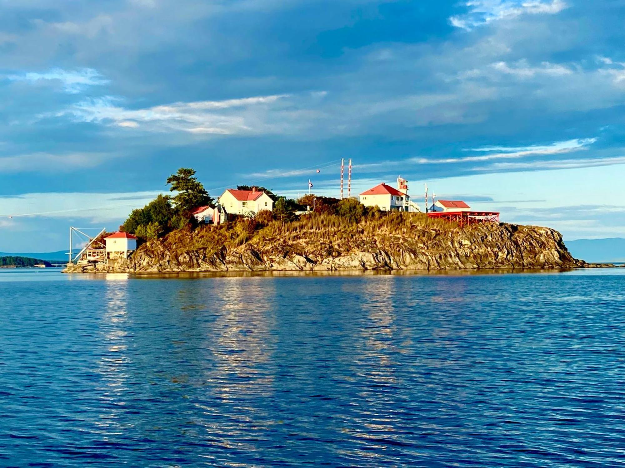 The House At Deep Bay Bowser