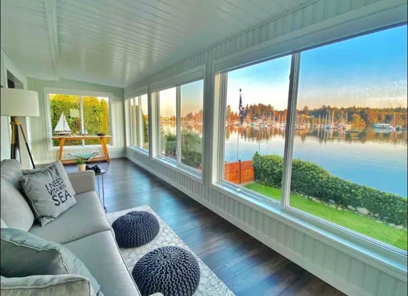 The House At Deep Bay Holiday home Bowser